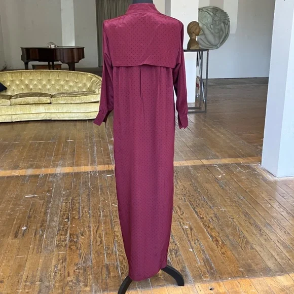 Wizzy Kit Maroon and navy polka dotted Maxi dress. - Picture 2 of 13